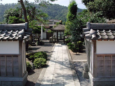 img0004.jpg